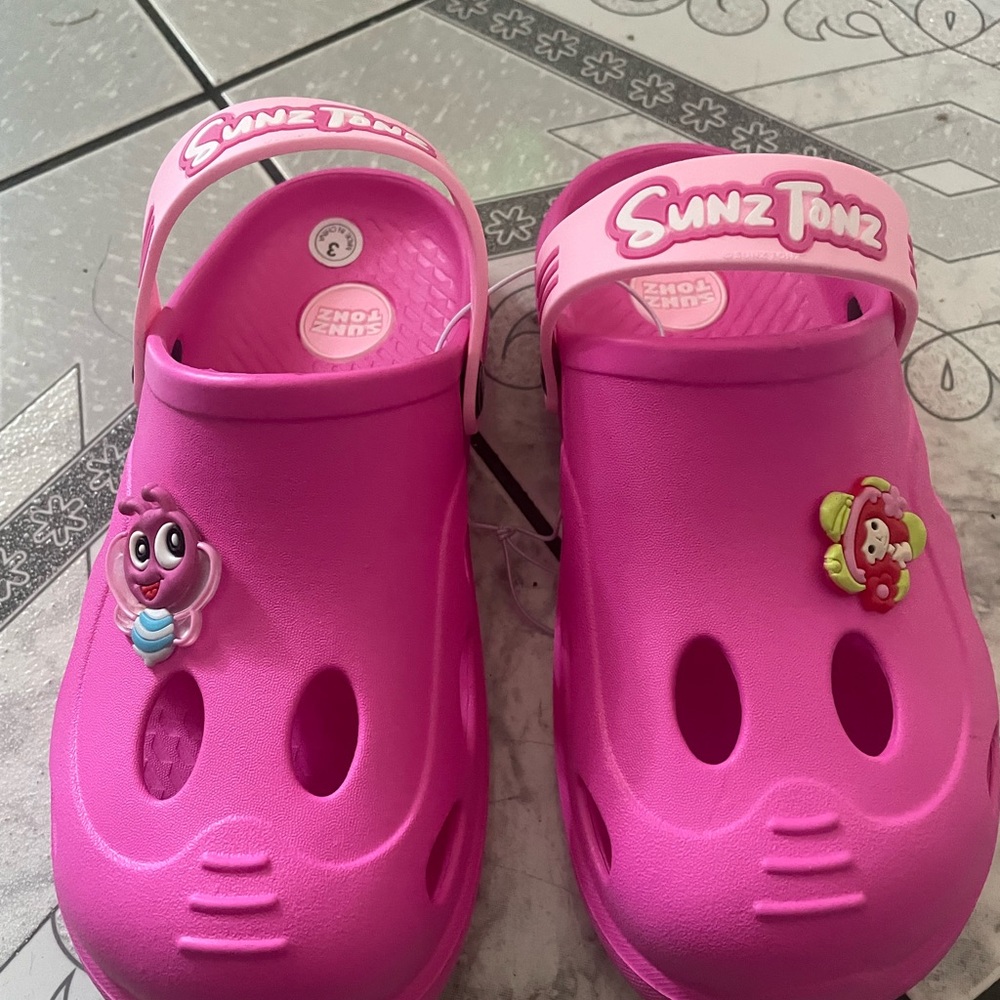 Kids Pink Clogs New perfec condition size M o #3/5